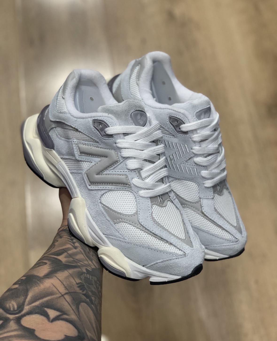 New Balance 9060 Azul Claro / Gelo