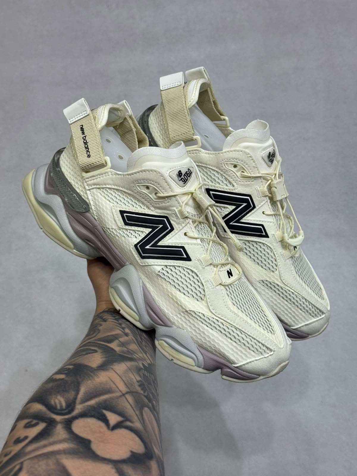 New Balance 9060 Off-White/Azul
